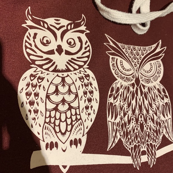 Ardene Burgundy/Wine 3 Owls Hoodie Sweatshirt - size S - Picture 3 of 16